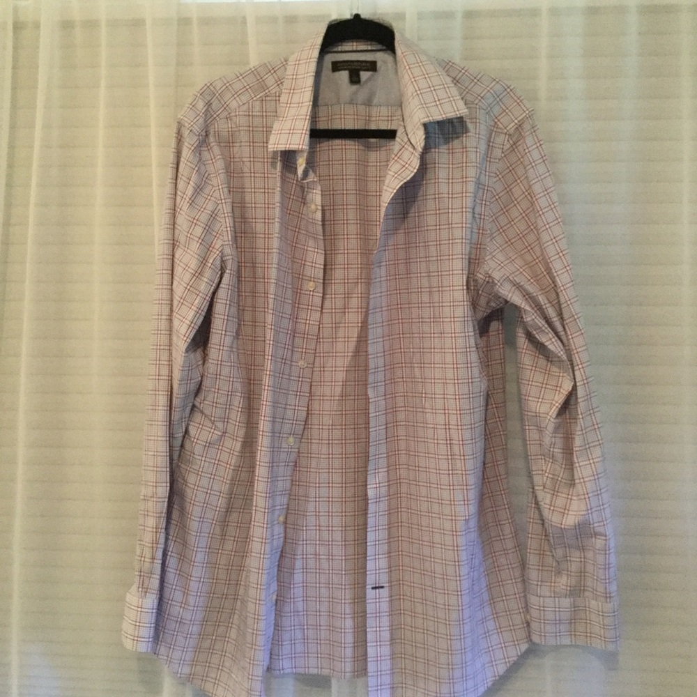 Banana Republic men’s dress shirt